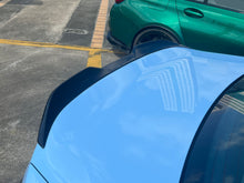 Cargar imagen en el visor de la galería, For 2022 2023 BMW G42 M240i 2-Door Coupe Glossy Black Rear Trunk Spoiler Wing