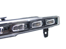 Load image into Gallery viewer, Sequential Turn Signal Lights LED DRL Daytime Running Lamp For Audi Q7 2010-2015 dr34