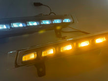 Laden Sie das Bild in den Galerie-Viewer, Sequential Turn Signal Lights LED DRL Daytime Running Lamp For Audi Q7 2010-2015 dr34