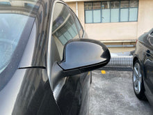 Laden Sie das Bild in den Galerie-Viewer, Autunik Glossy Black Side Mirror Cover Caps Replacement for VW Golf 5 Jetta Mk5 GTI mc43