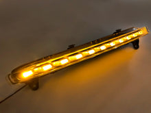Cargar imagen en el visor de la galería, LED DRL Dynamic Fog Lights Turn Signal Lamp for Audi Q7 2007-2009 dr1