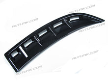 Load image into Gallery viewer, Autunik Glossy Black Side Fender Air Vent Outlet Trim For Mercedes Benz CLA C118 CLA35 AMG 2020 2021 pz31