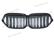 Cargar imagen en el visor de la galería, Gloss Black Front Kidney Grille for BMW X1 F48 LCI 2020-2022 fg118