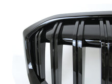 Laden Sie das Bild in den Galerie-Viewer, Gloss Black Front Kidney Grille For BMW 3-Series G20 M340i 2023+ fg250